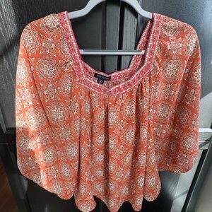 Max Edition Peach and White Batwing Top